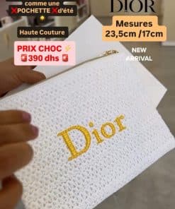 Trousse Dior blanche effet tressé avec logo doré